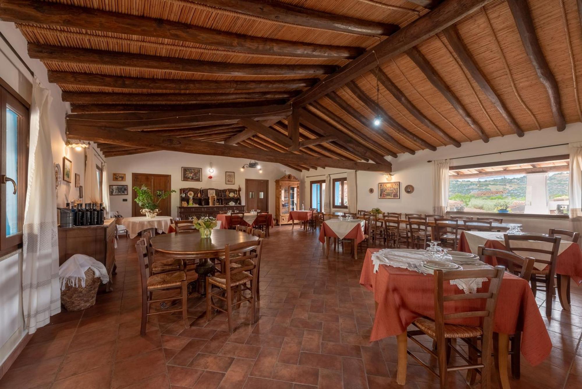 Tenuta Don Ballore Galtellì Екстериор снимка