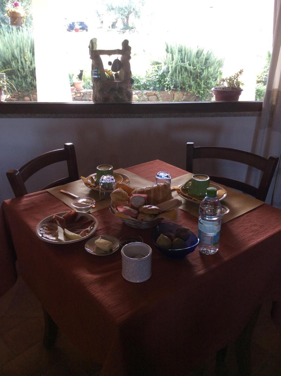 Tenuta Don Ballore Galtellì Екстериор снимка